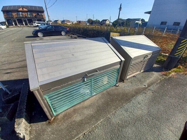 ＳＵＮＳＥＴ　ＲＯＵＧＥ　Ｂ棟の物件外観写真