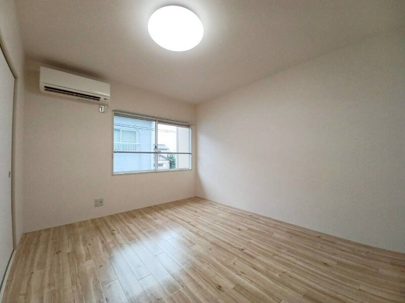 ウッディーベルＡ棟の物件内観写真