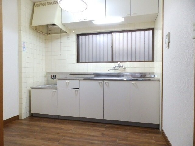 間宮ハイツⅠの物件内観写真