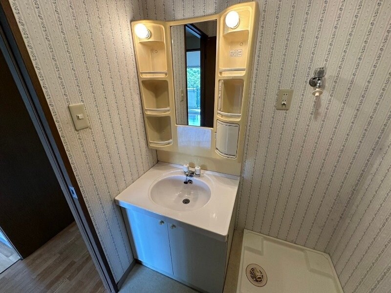 ＧａｒｄｅｎＭａｎｓｉｏｎひまわり館の物件内観写真