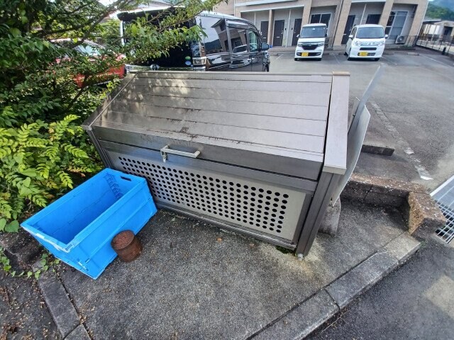 メゾン・ソレイユの物件外観写真