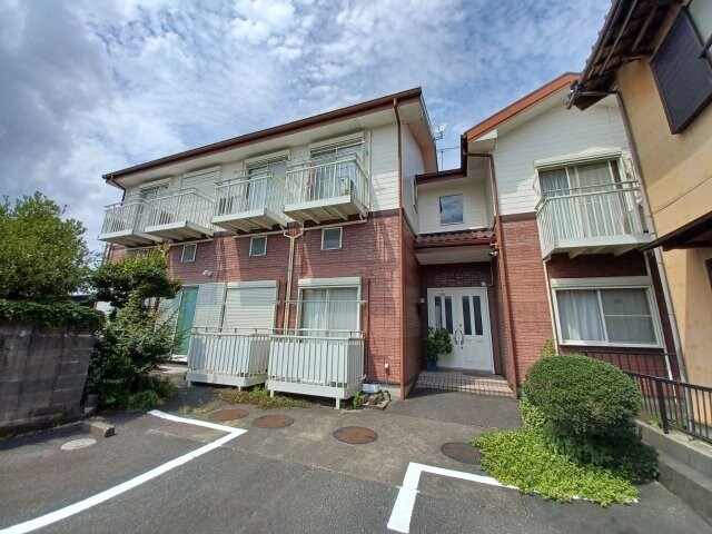 ベル・アンダーソンの物件外観写真