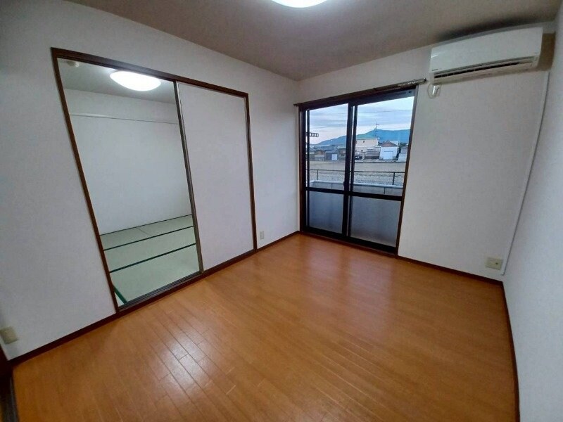 ルクプルカワイの物件内観写真