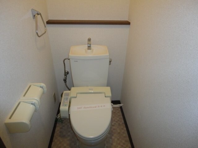 コンフォールハイランドⅠの物件内観写真