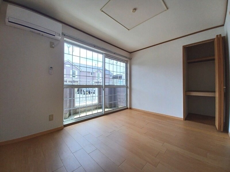 スター・ゲート・ヒルズの物件内観写真