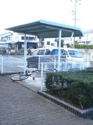 スター・ゲート・ヒルズの物件外観写真