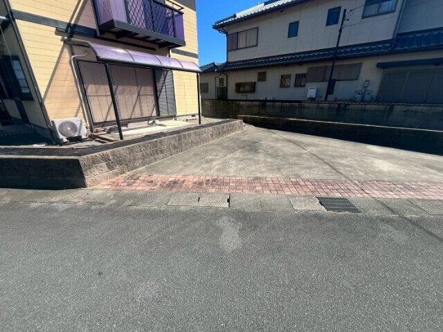 多気郡明和町大堀川新田貸家の物件外観写真