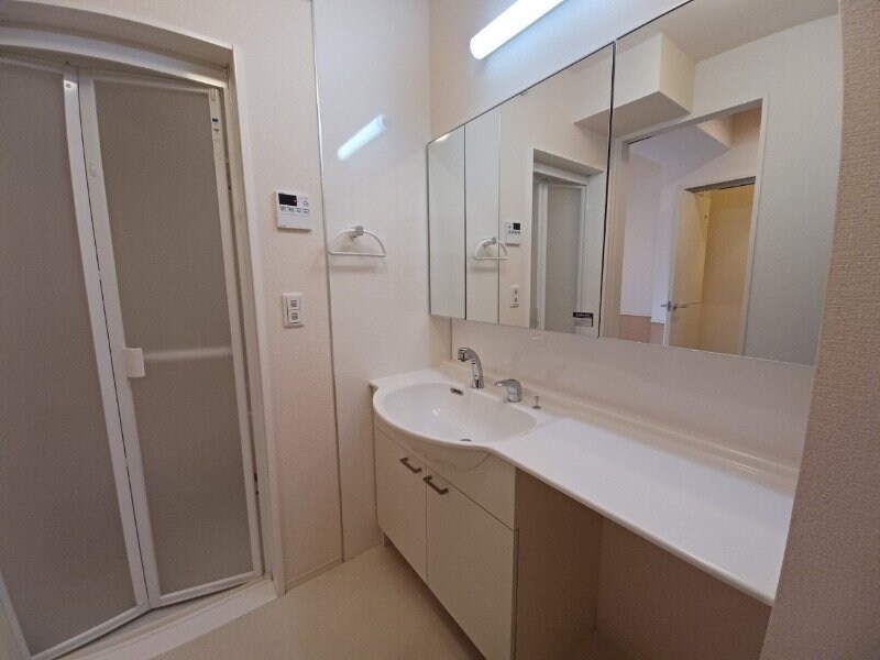 エルグランデの物件内観写真