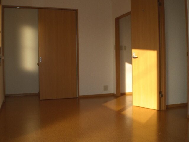 アクシス尾平の物件内観写真