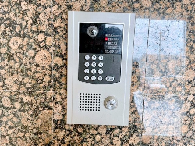 プロミネント四日市の物件外観写真