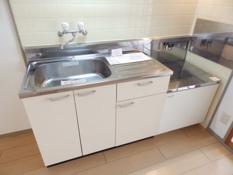 シティハイツ日野陵の物件内観写真