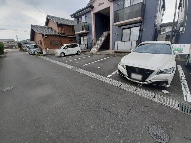 フォーレスＢの物件外観写真