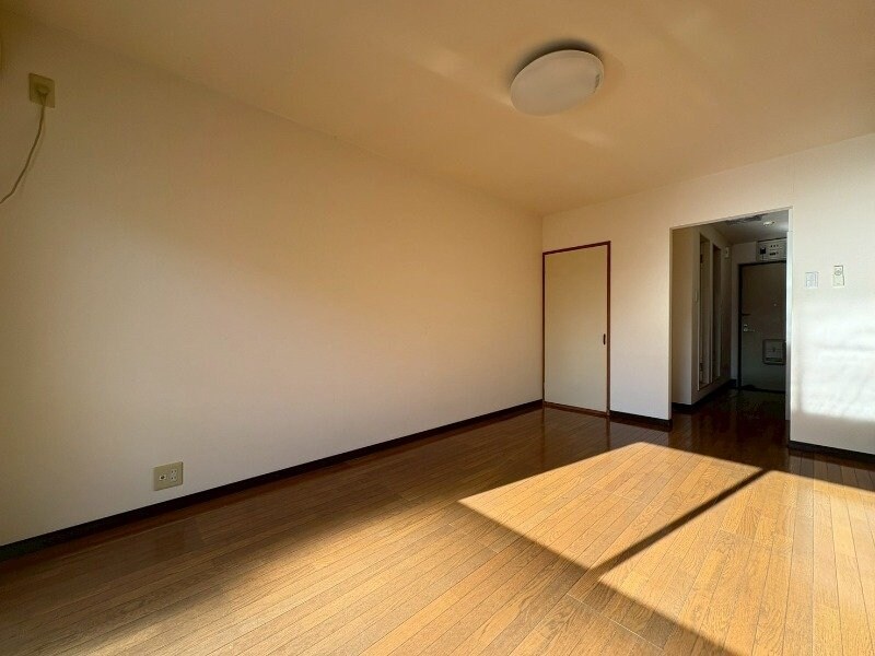 リバーパークＬの物件内観写真