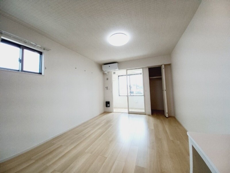 サンライズ・ウエストの物件内観写真