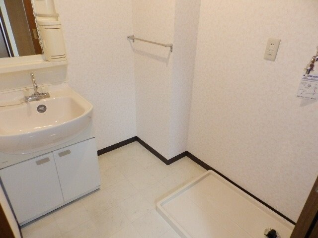 アーバンコア南浜田の物件内観写真