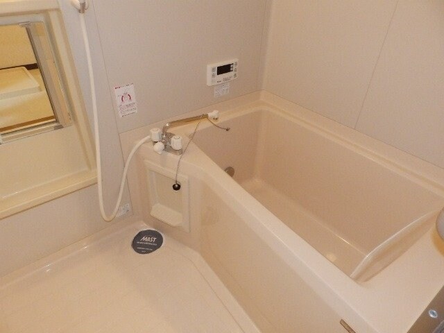 アーバンコア南浜田の物件内観写真