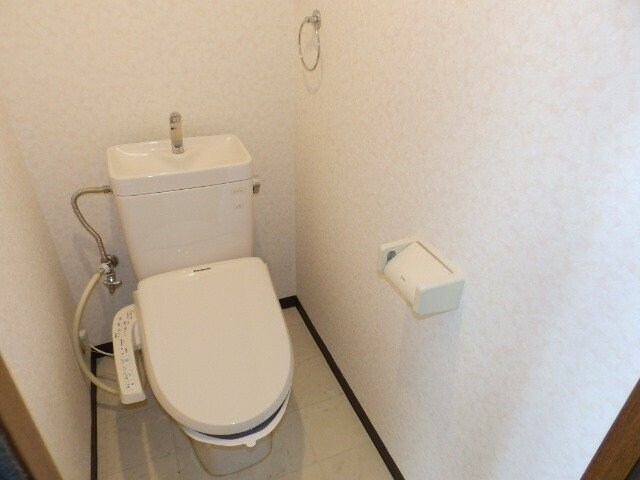 アーバンコア南浜田の物件内観写真