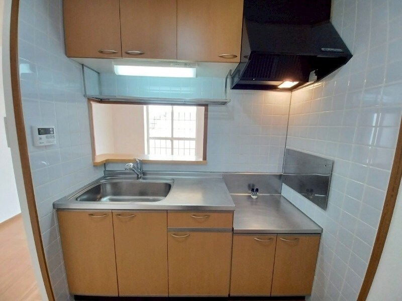 ファミールウツベ　Ⅲの物件内観写真