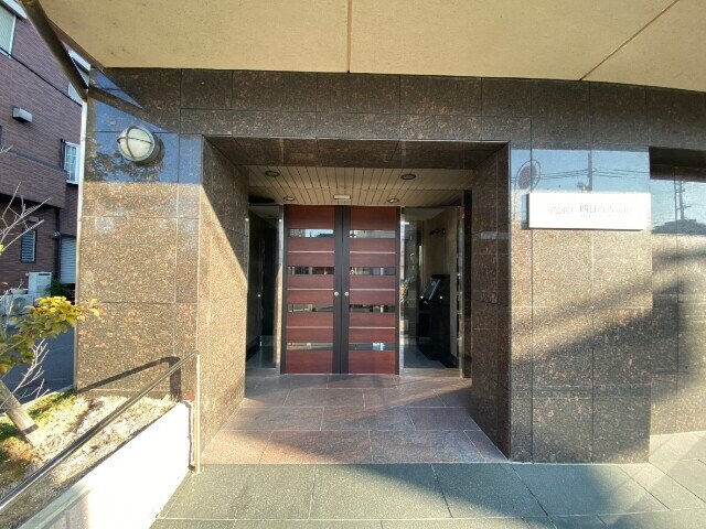 Ｓ－ＦＯＲＴ四日市西新地の物件外観写真