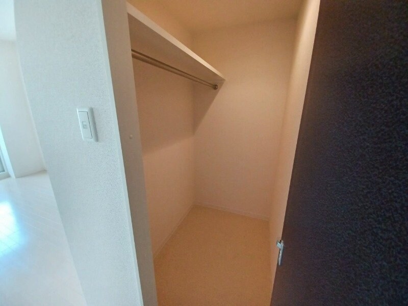 Ｓ－ＦＯＲＴ四日市西新地の物件内観写真