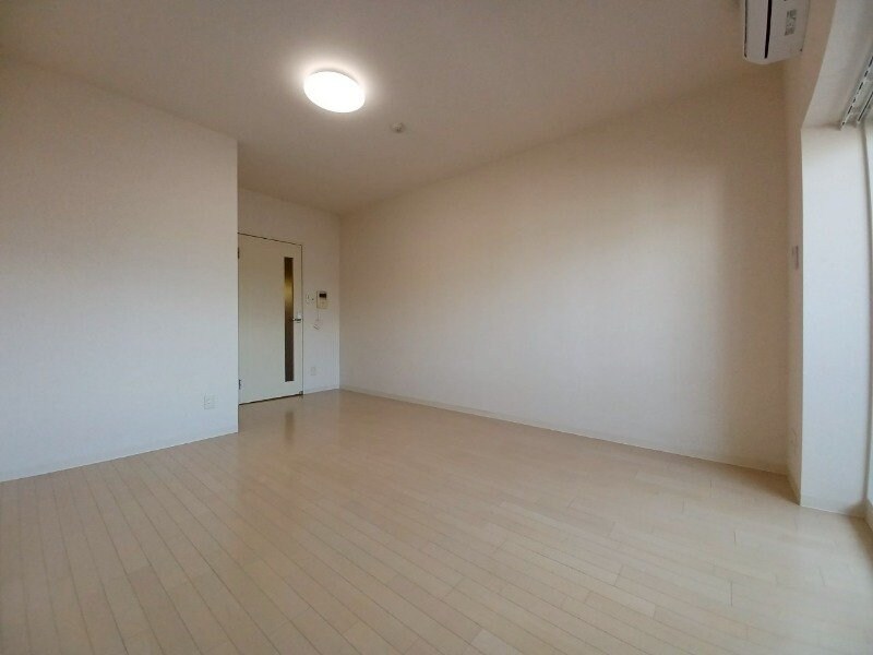 Ｓ－ＦＯＲＴ四日市西新地の物件内観写真