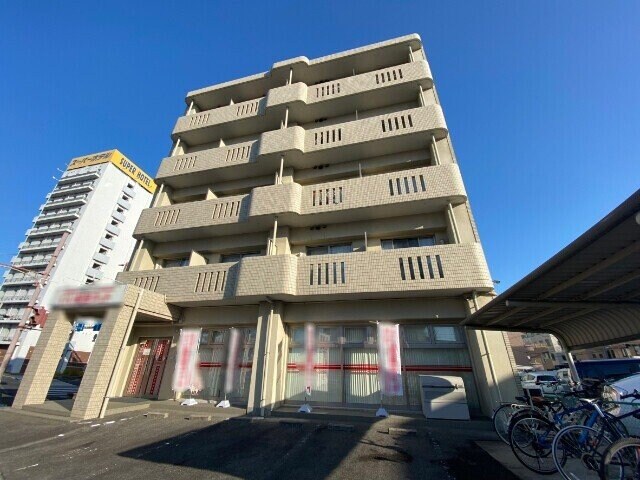 ブルーボンネットの物件外観写真