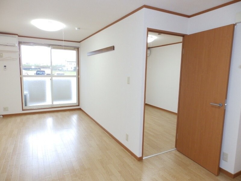 サープラス石塚Ｂの物件内観写真