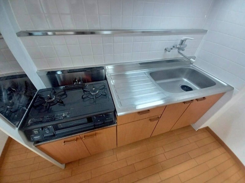 四日市エンブルコートの物件内観写真