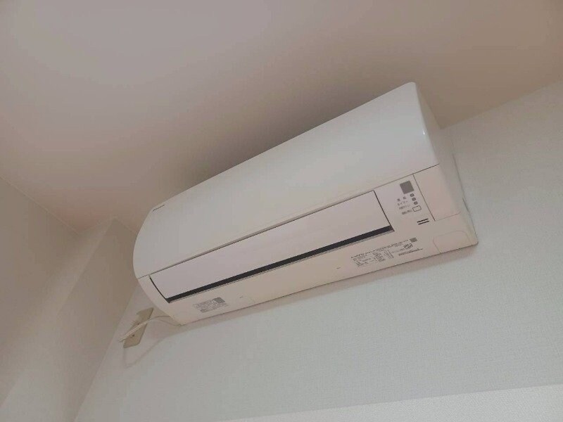 四日市エンブルコートの物件内観写真