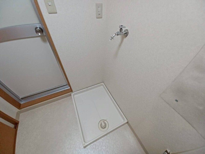 四日市エンブルコートの物件内観写真