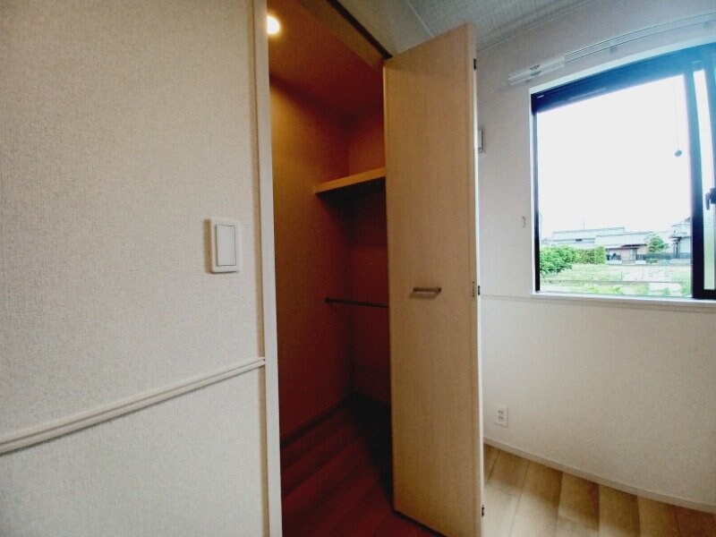 プリマヴェールⅢＢの物件内観写真