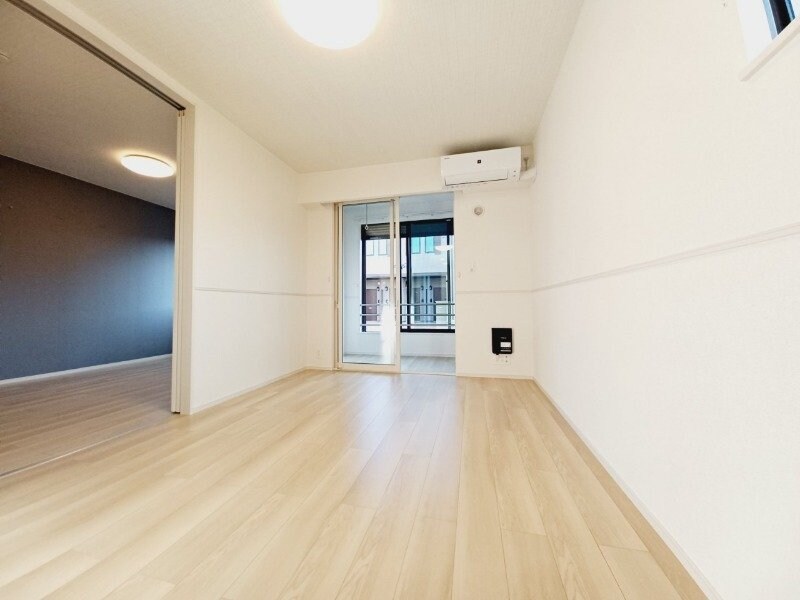 プリマヴェールⅢAの物件内観写真