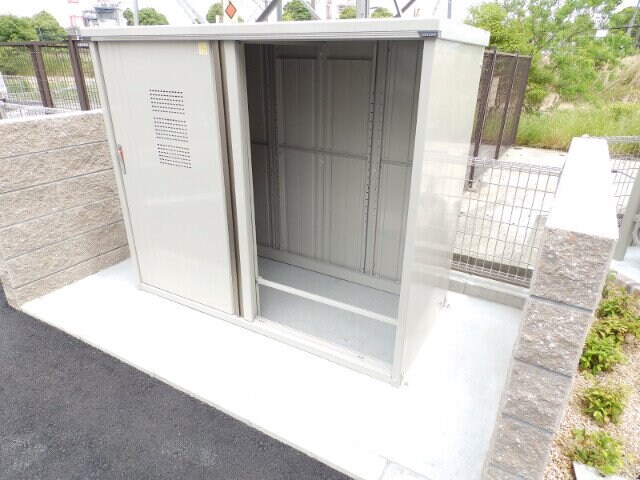 コージーハウスの物件外観写真