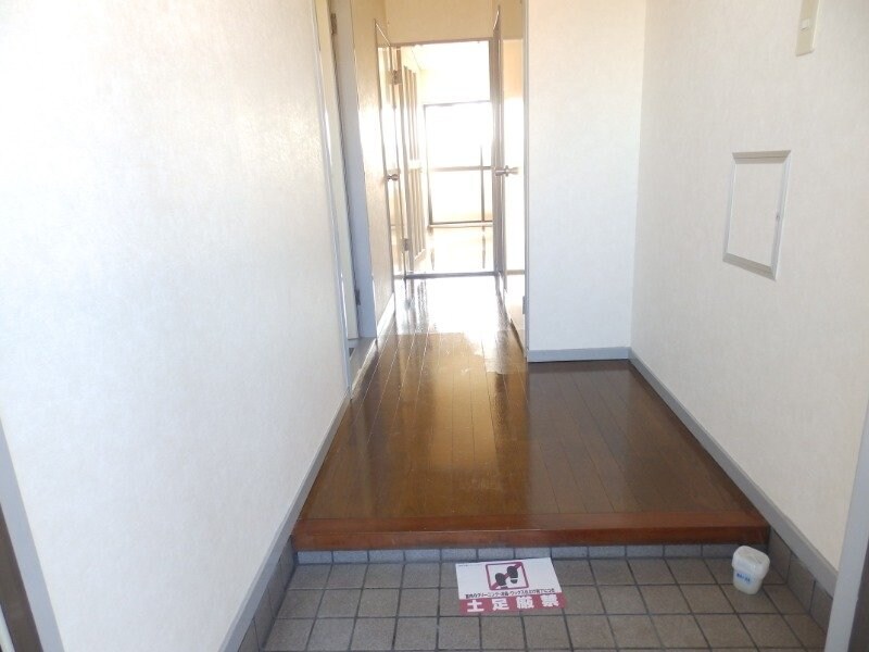 エレガントレーベンＢ棟の物件内観写真