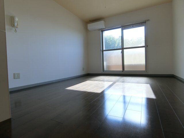 ラフレシール山城の物件内観写真