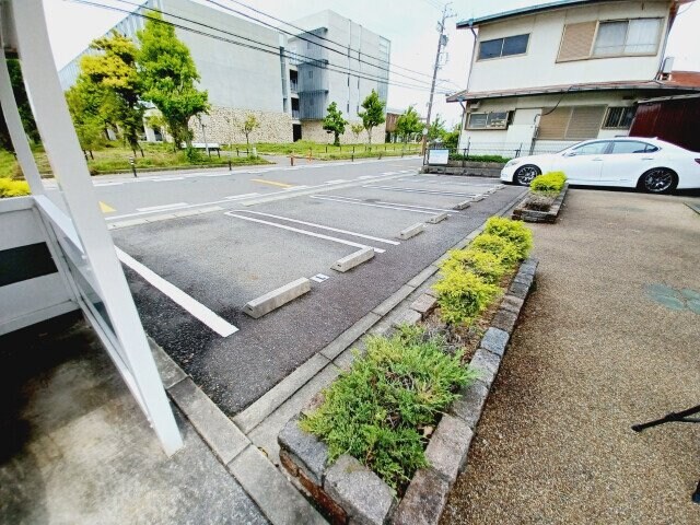 クルーセ　Ａの物件外観写真