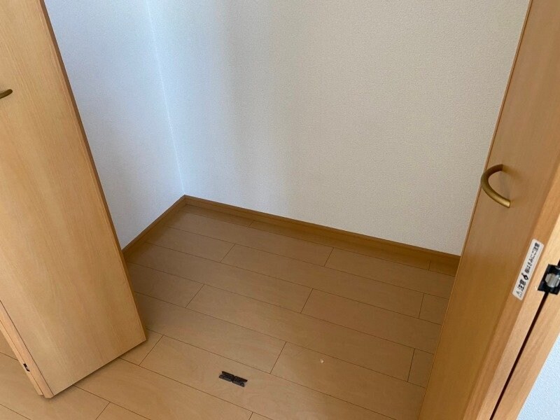 グランプレーヌＡの物件内観写真