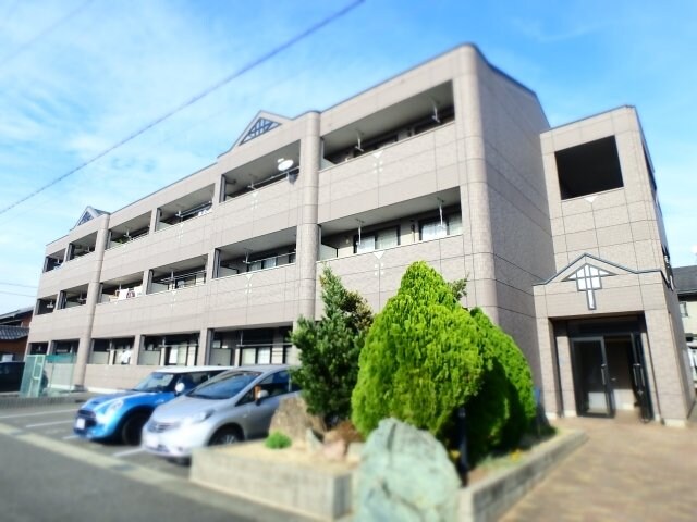 ファーストの物件外観写真