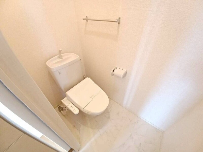 リビングタウン阿倉川　Bの物件内観写真