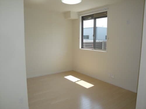 オリーブの物件内観写真