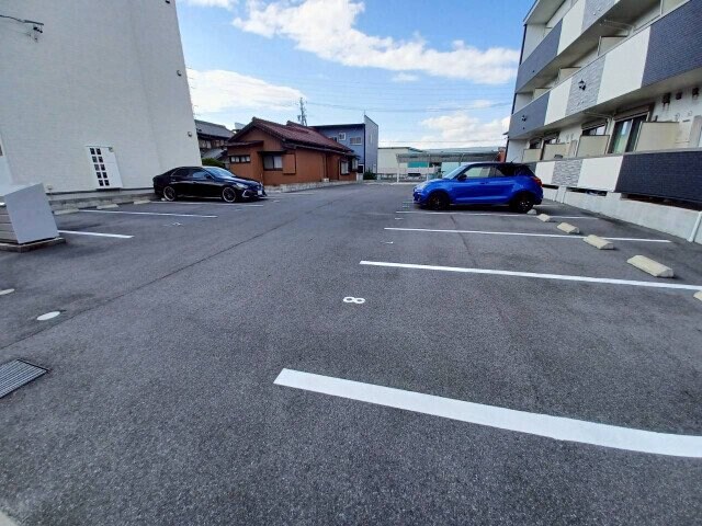 ノアール白須賀の物件外観写真