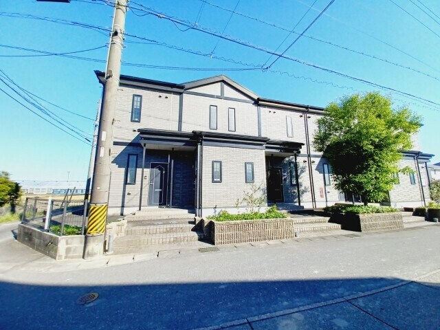 メイプル・ホームの物件外観写真