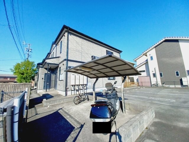 メイプル・ホームの物件外観写真