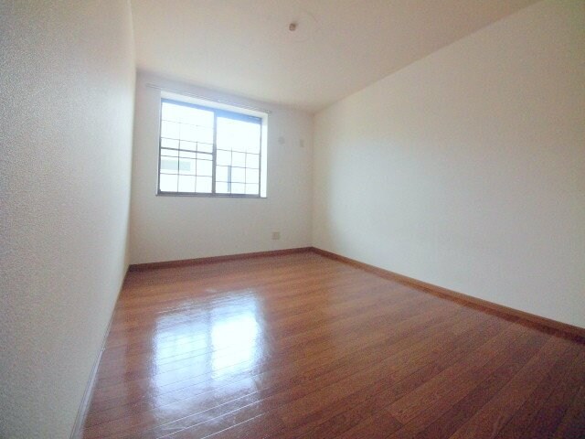 メイプル・ホームの物件内観写真