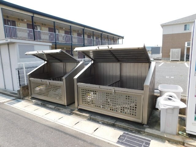 サンプレイスＭ　Ａ棟の物件外観写真