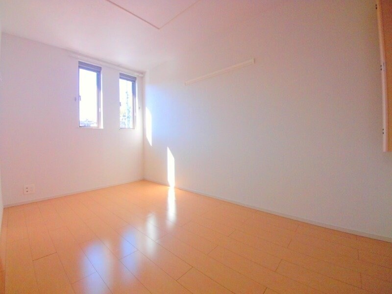 サニー　レジデンスの物件内観写真