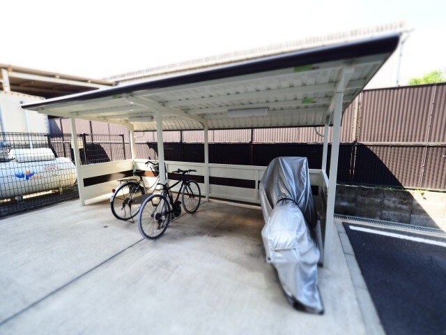 マープルホームの物件外観写真