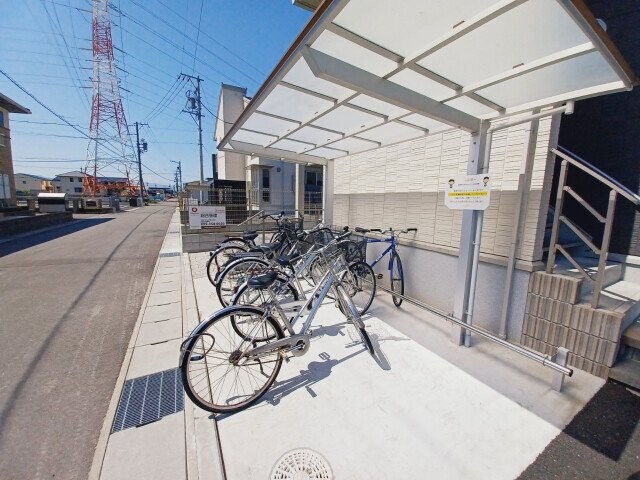 D-roomYHの物件外観写真