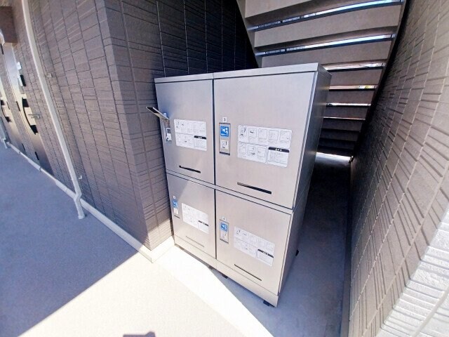 D-roomYHの物件外観写真