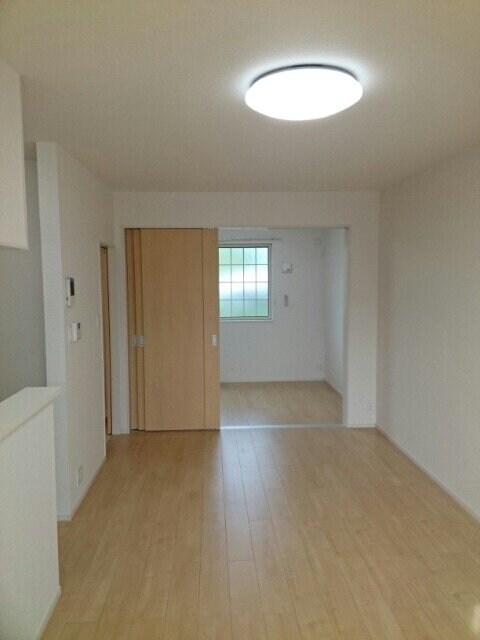 ルミエールⅢの物件内観写真